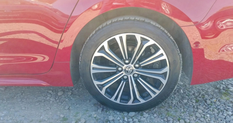 Toyota Corolla cena 124900 przebieg: 67884, rok produkcji 2022 z Daleszyce małe 352